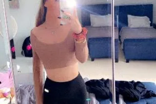 petite ;) - 22 - Image 1