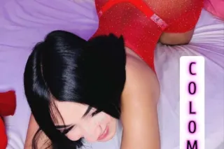 Beautiful, 💥super hot Latina g... - Image 2